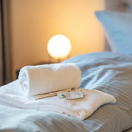 Apartman Rr - Stylish 50qm - Wifi - Washer - Tv Magdeburg